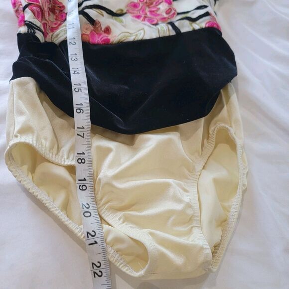 Vintage Dansco Girls Bodysuit Size Large Floral Velvet Ballet Coquette Fairy - Picture 6 of 6